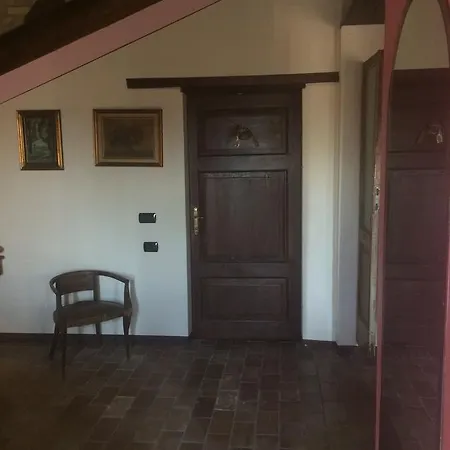 Alojamento de Acomodação e Pequeno-almoço Ai Tre Confini 3*