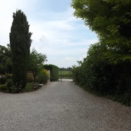 Bed & Breakfast Ai Tre Confini Monzambano